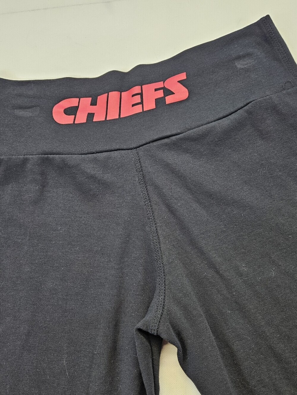 Kansas City Chiefs Women Pants L Black Legging Yoga Ultra Game Logo 31" Inseam